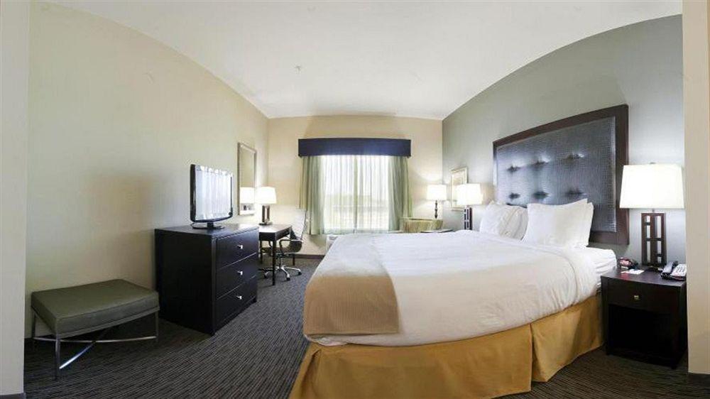 Holiday Inn Express Waycross Exterior foto