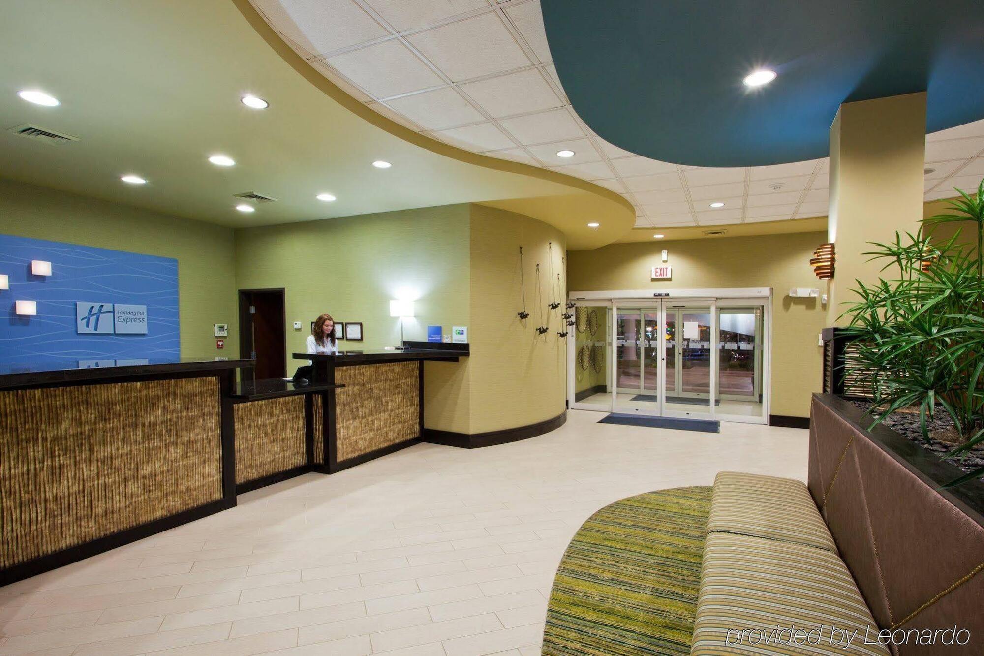 Holiday Inn Express Waycross Exterior foto
